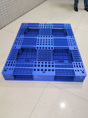 1400*1100*150mm Steel Reinforced Plastic Pallet for Stacking in Hygienic Environments