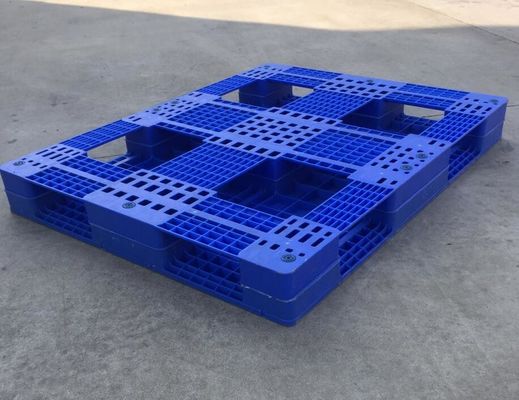 1400*1100*150mm Steel Reinforced Plastic Pallet for Stacking in Hygienic Environments