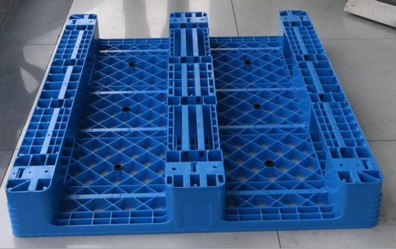 HUADING 4-Way Entry Light Plastic Pallet for Transportation and Storage Static Load 6T