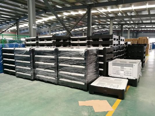 Foldable Plastic Pallet Box with 4 T Stadic Load and 0.5T Racking Load Space-saving