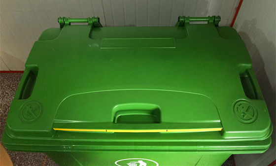 1100 Large Outdoor Hospital 4 Wheels Standing Plastic Trash Cans Professional Grade
